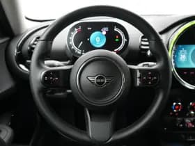 MINI Clubman thumbnail 17