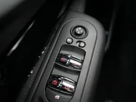 MINI Clubman thumbnail 21