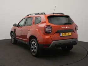 Dacia Duster thumbnail 3