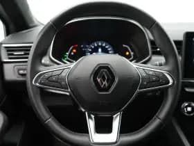 Renault Clio thumbnail 17