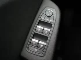 Renault Clio thumbnail 20