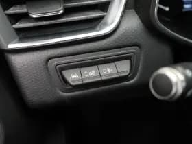Renault Clio thumbnail 24