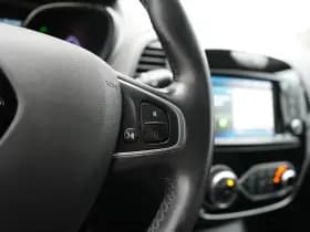 Renault Captur thumbnail 17