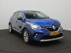 Renault Captur thumbnail 2