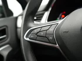 Renault Captur thumbnail 17