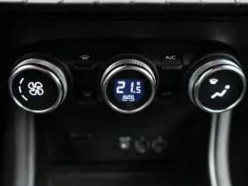 Renault Captur thumbnail 27