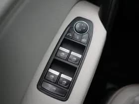 Renault Captur thumbnail 30