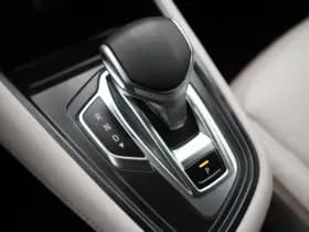 Renault Captur thumbnail 32