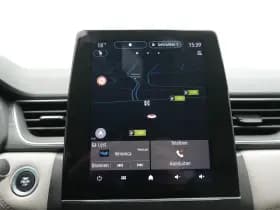 Renault Captur thumbnail 37