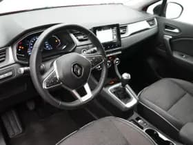 Renault Captur thumbnail 15