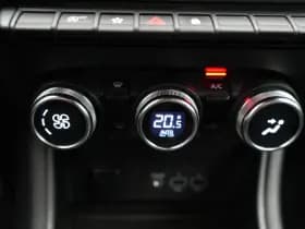 Renault Captur thumbnail 27
