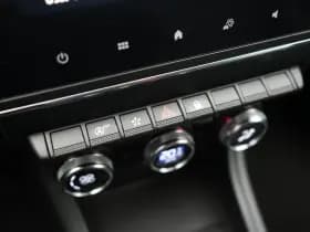 Renault Captur thumbnail 28