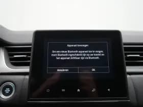 Renault Captur thumbnail 32
