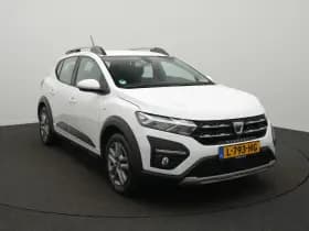Dacia Sandero Stepway thumbnail 2