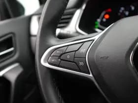 Renault Captur thumbnail 16
