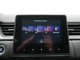 Renault Captur thumbnail 28