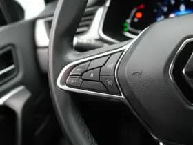 Renault Captur thumbnail 18