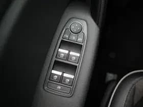 Renault Captur thumbnail 21