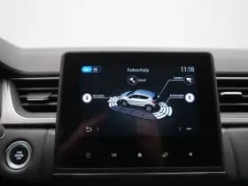 Renault Captur thumbnail 35