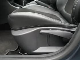 Renault Clio thumbnail 11