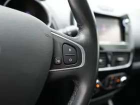 Renault Clio thumbnail 16