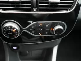 Renault Clio thumbnail 25