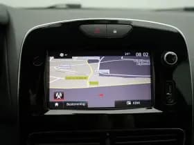 Renault Clio thumbnail 29
