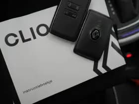 Renault Clio thumbnail 36