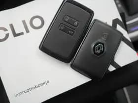 Renault Clio thumbnail 37