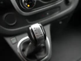 Renault Trafic thumbnail 28