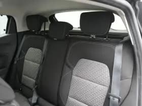 Renault Clio thumbnail 12