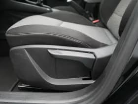Renault Clio thumbnail 10