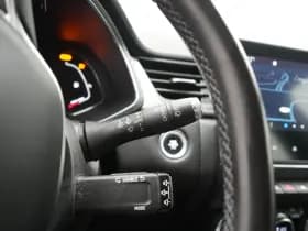 Renault Captur thumbnail 21