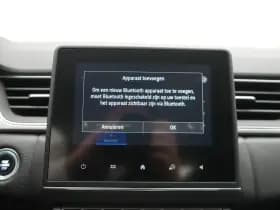 Renault Captur thumbnail 34