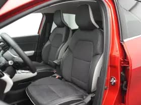 Renault Captur thumbnail 14