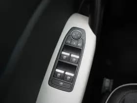 Renault Captur thumbnail 22