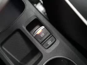Renault Captur thumbnail 24