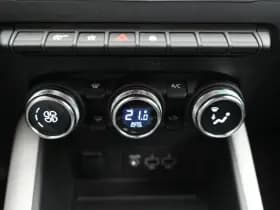Renault Captur thumbnail 30