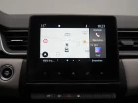 Renault Captur thumbnail 32