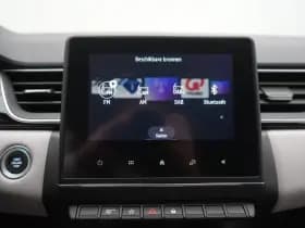 Renault Captur thumbnail 34