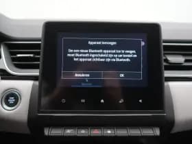 Renault Captur thumbnail 35