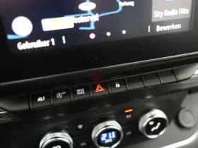 Renault Trafic thumbnail 30
