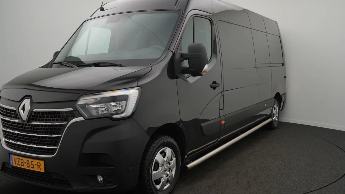 Renault Master — foto 1