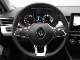 Renault Clio thumbnail 16