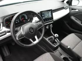 Renault Clio thumbnail 11