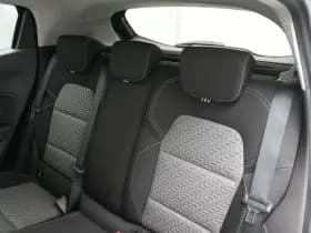 Renault Clio thumbnail 12