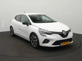 Renault Clio thumbnail 2