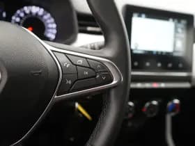 Renault Clio thumbnail 15
