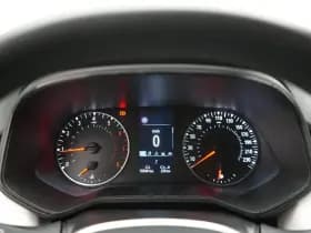 Renault Clio thumbnail 21