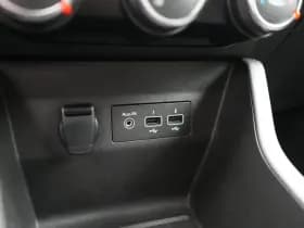 Renault Clio thumbnail 23
